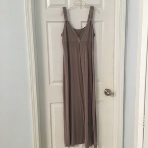 👗#5 Greek goddess maxi dress.